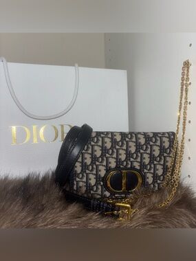 Dior 2-in-1 30 Montaigne Pouch Oblique Belt Bag with Gold Chain Strap